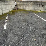 アパート Modern With Free Parking *