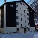 Modern With Free Parking
