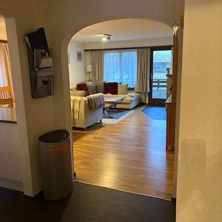Modern With Free Parking 아파트 태쉬