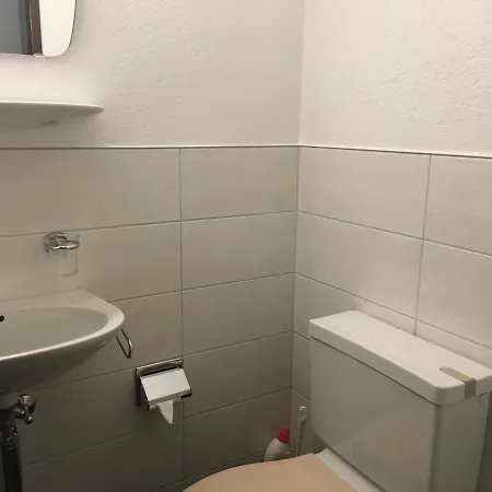 Modern With Free Parking * 塔什