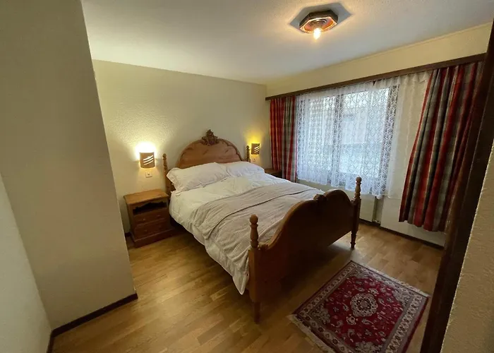 Modern With Free Parking Daire