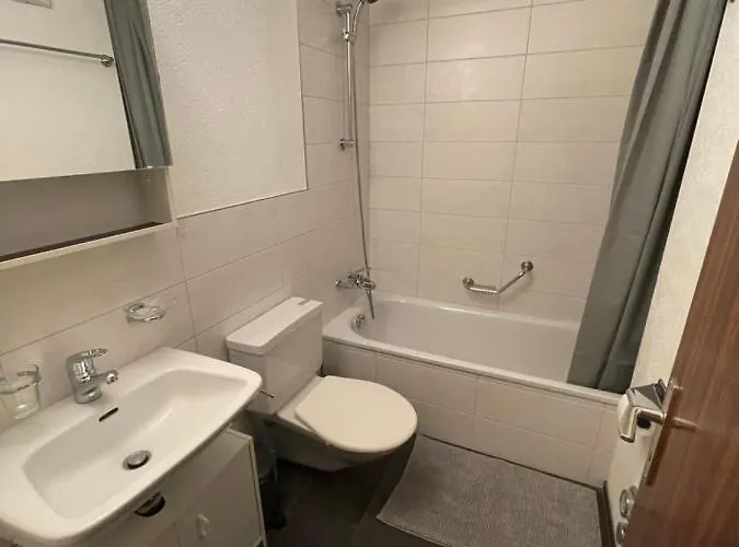 Modern With Free Parking Daire