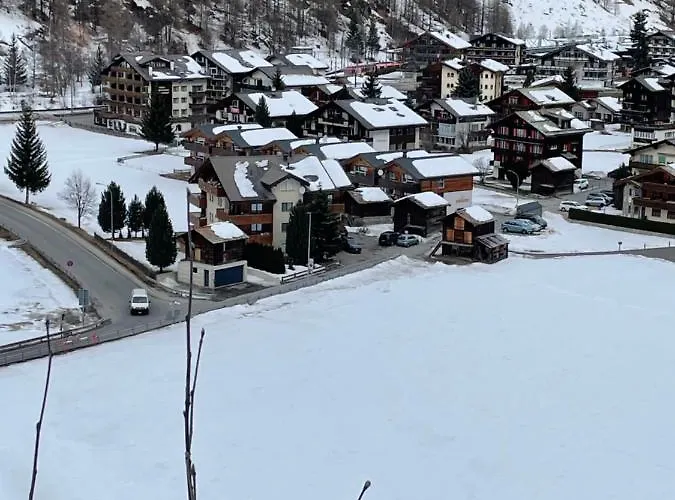 Modern With Free Parking