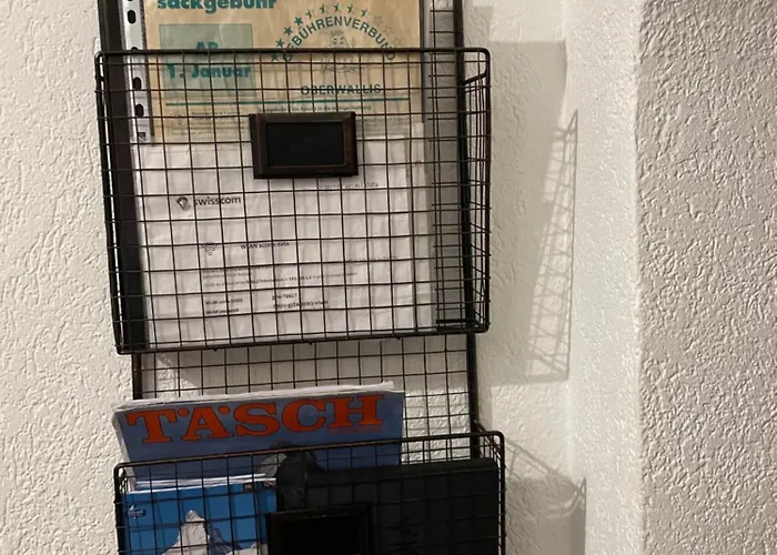 Modern With Free Parking *