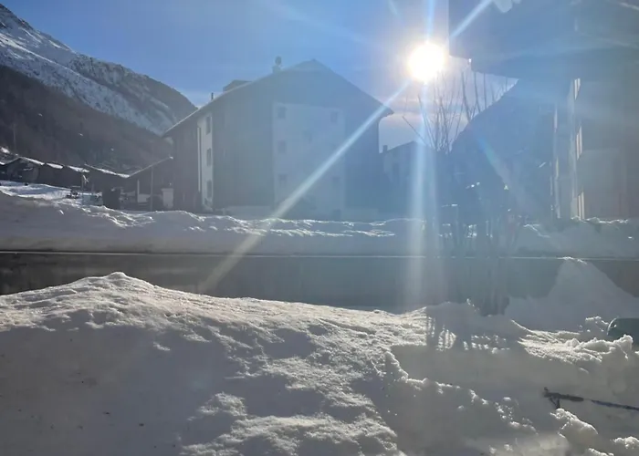 Modern With Free Parking Daire