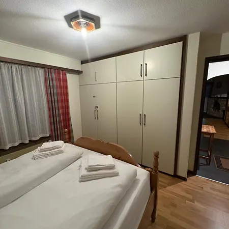 Apartman Modern With Free Parking
