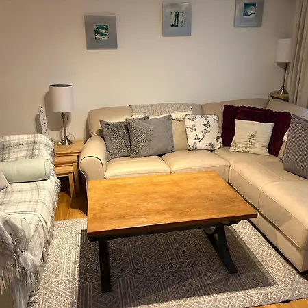 דירה Modern With Free Parking *